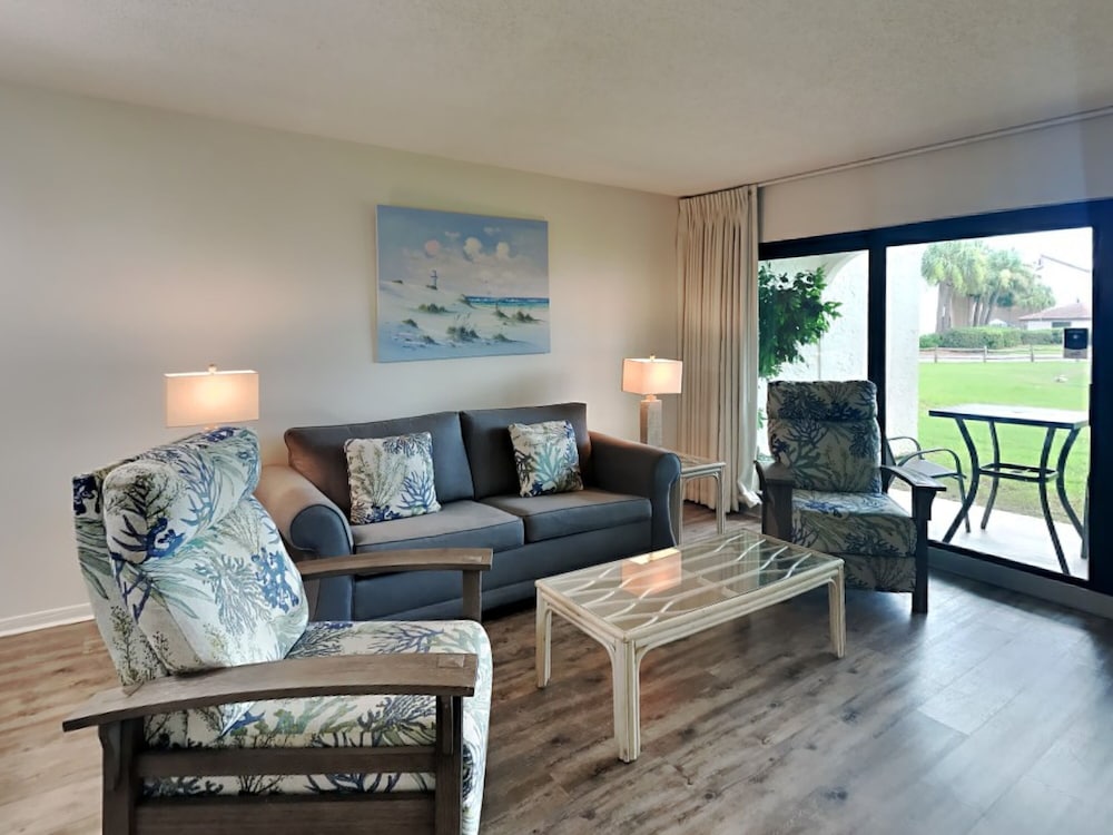 Condo, Multiple Beds, Balcony (Villa 2503 - No Pets)