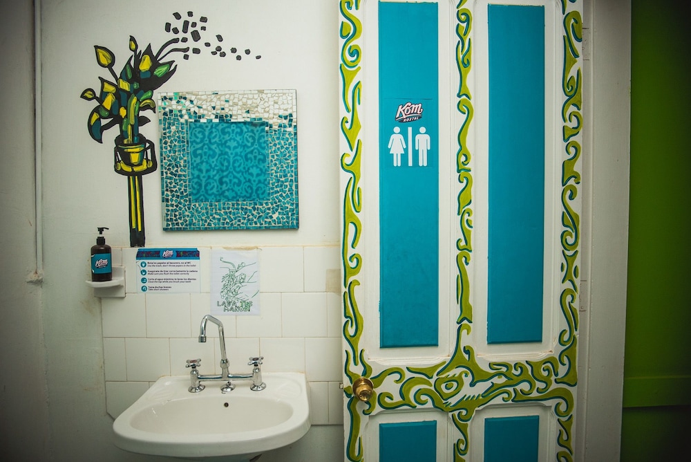 Standard Shared Dormitory, Mixed Dorm, Private Bathroom photo 2