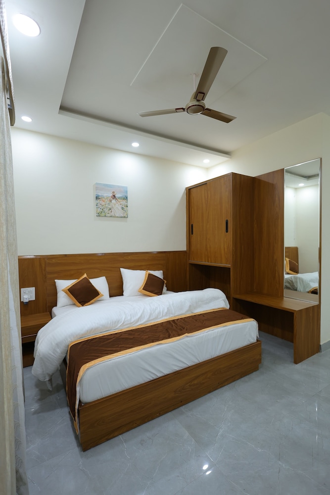 Eco Cottage