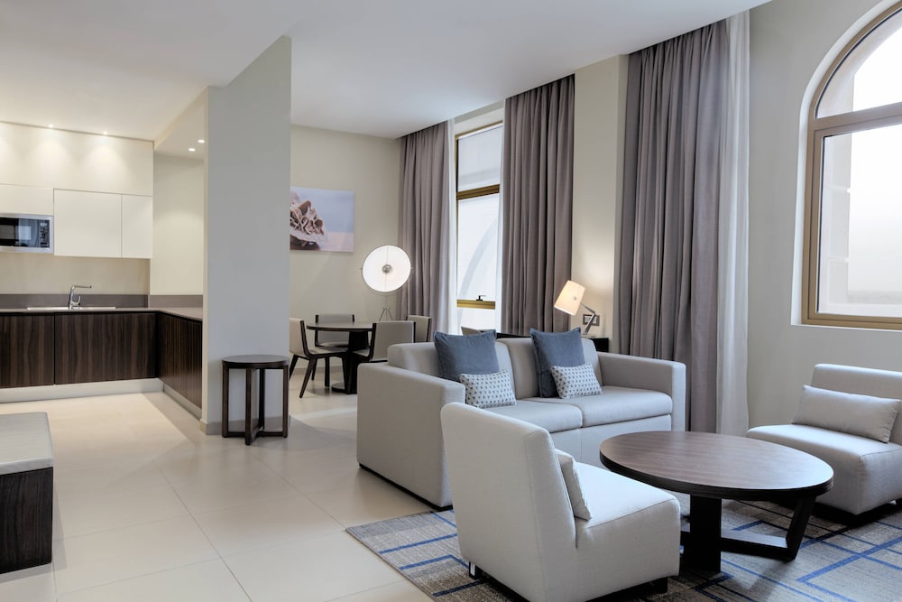 Superior Suite, 1 King Bed with Sofa bed, Terrace - Photo 6