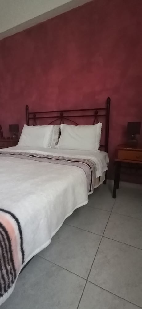 Basic Triple Room photo 1