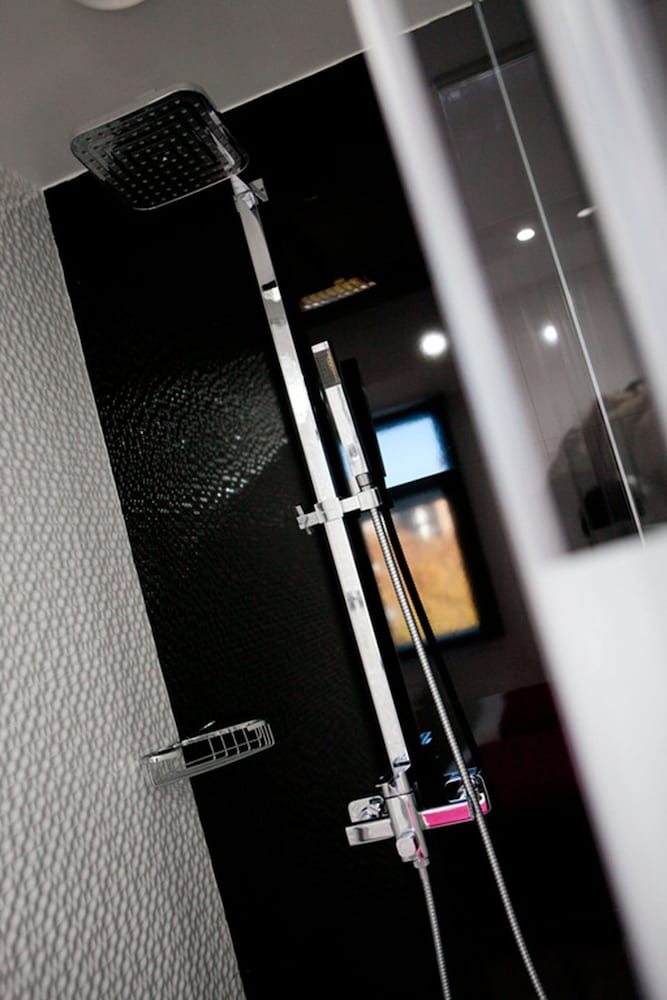 Superior Double Room - Photo 8