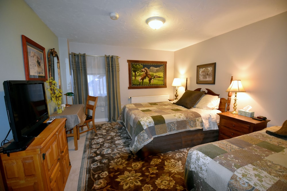 Deluxe Triple Room photo 3