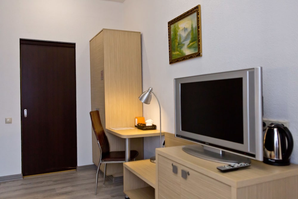 Standard Double Room - Photo 5