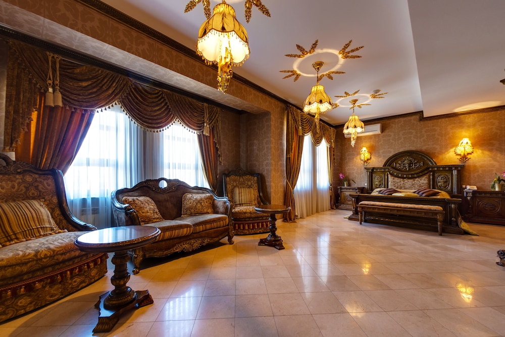Presidential Suite photo 1