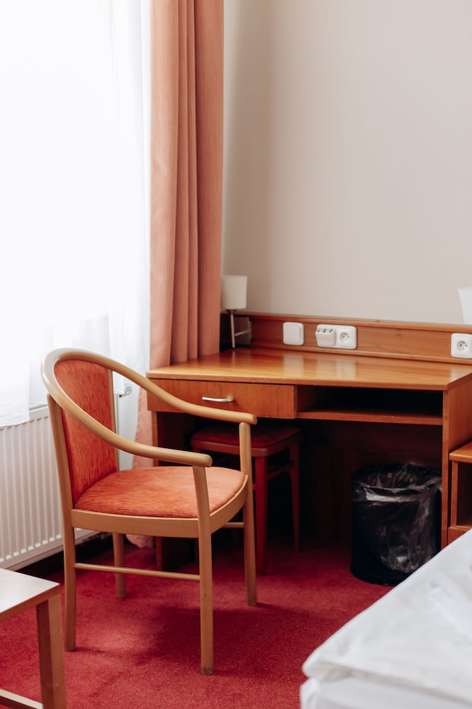 Standard Triple Room - Photo 3