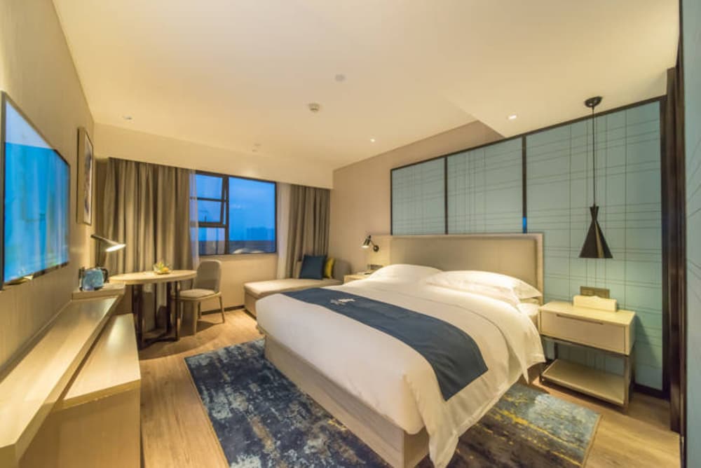 Premier Suite