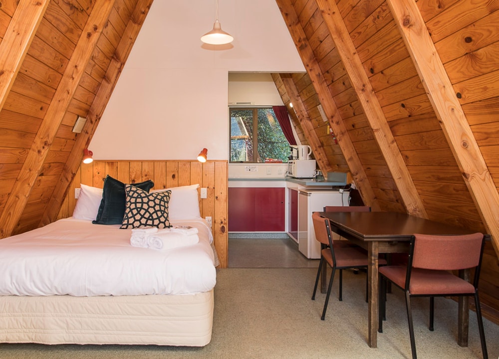 Standard Studio Chalet with Private Kitchenette and Cooking Facilities photo 2