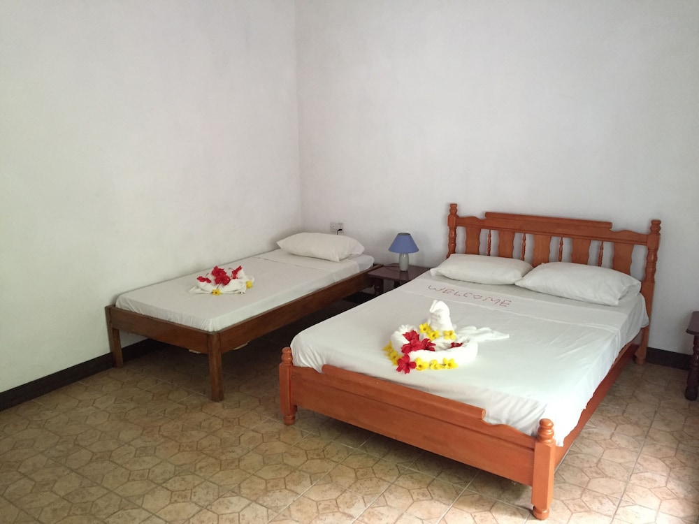 Grand Villa, 2 Bedrooms, Beach View photo 2