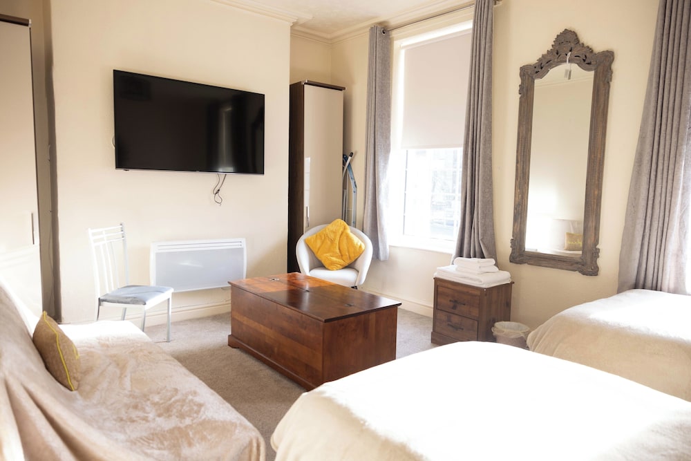 Double Room 4 photo 1