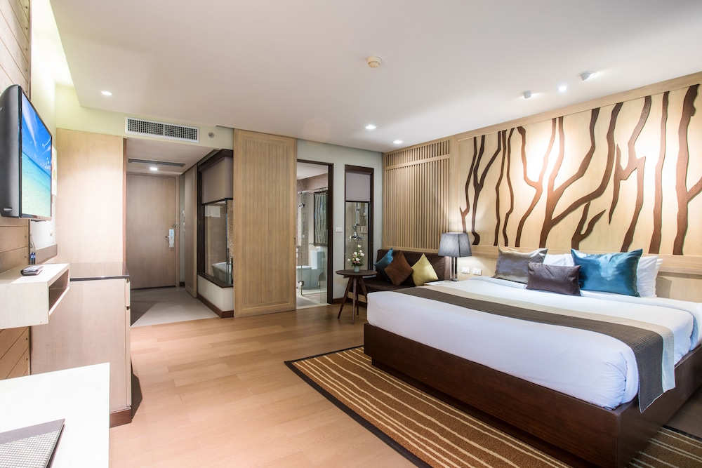 Premier Natural King Room - Photo 2