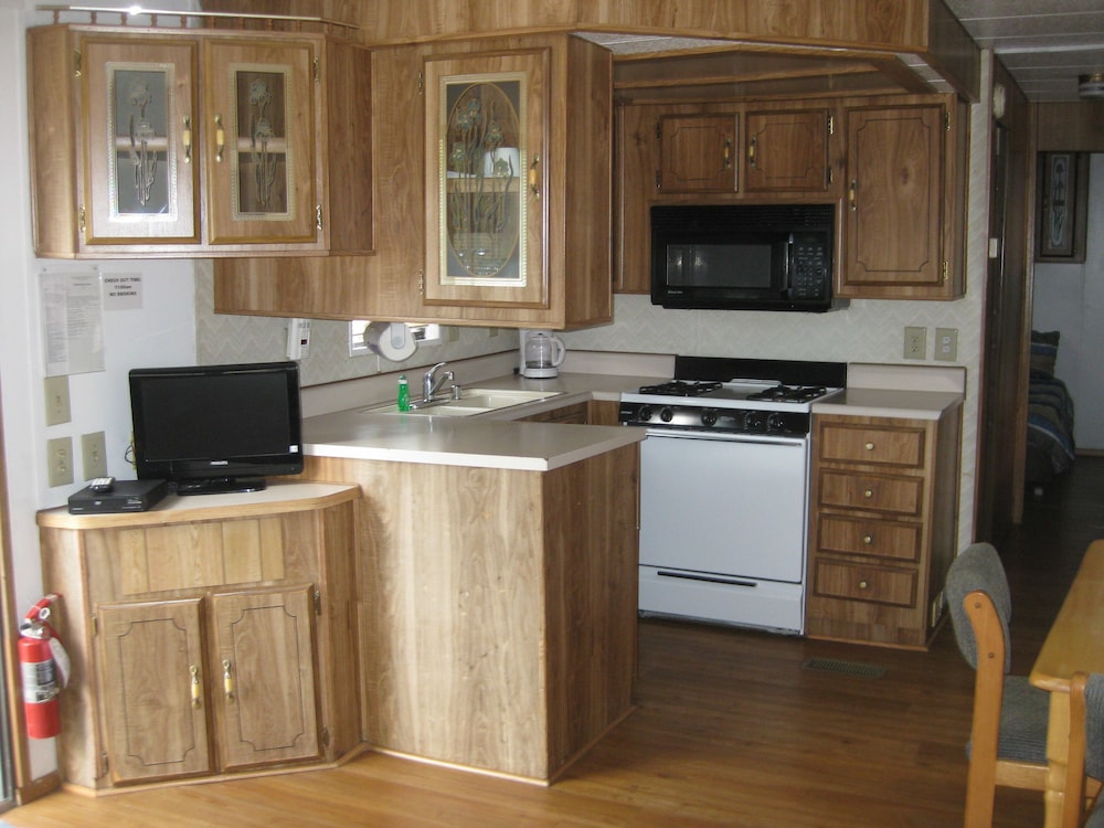 Cottage, Non Smoking, Kitchen photo 3