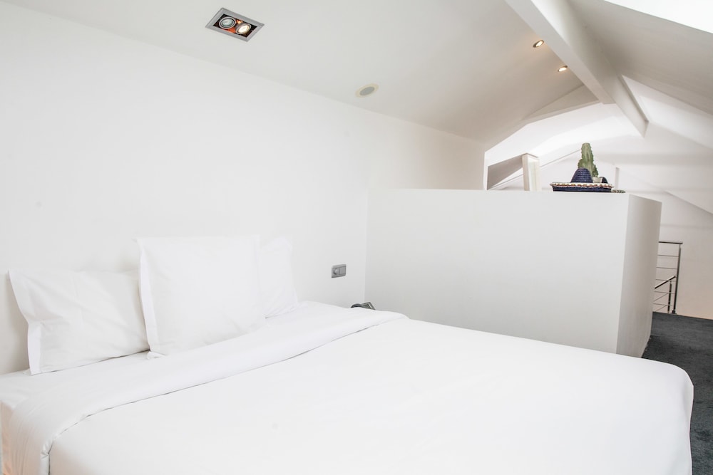 Family Suite, City View