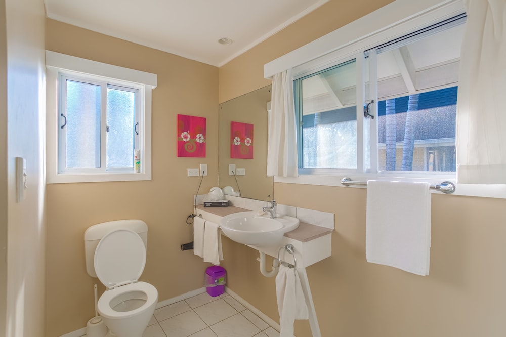 1 Bedroom Lagoon View Villa photo 3