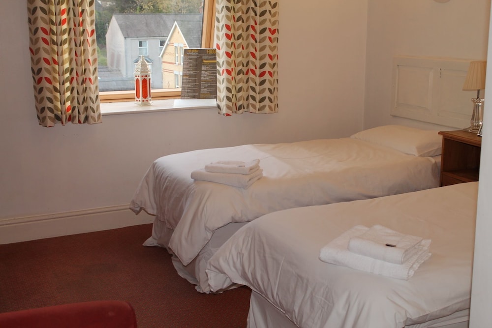 Standard Twin Room, 1 Bedroom, Mountain View photo 2