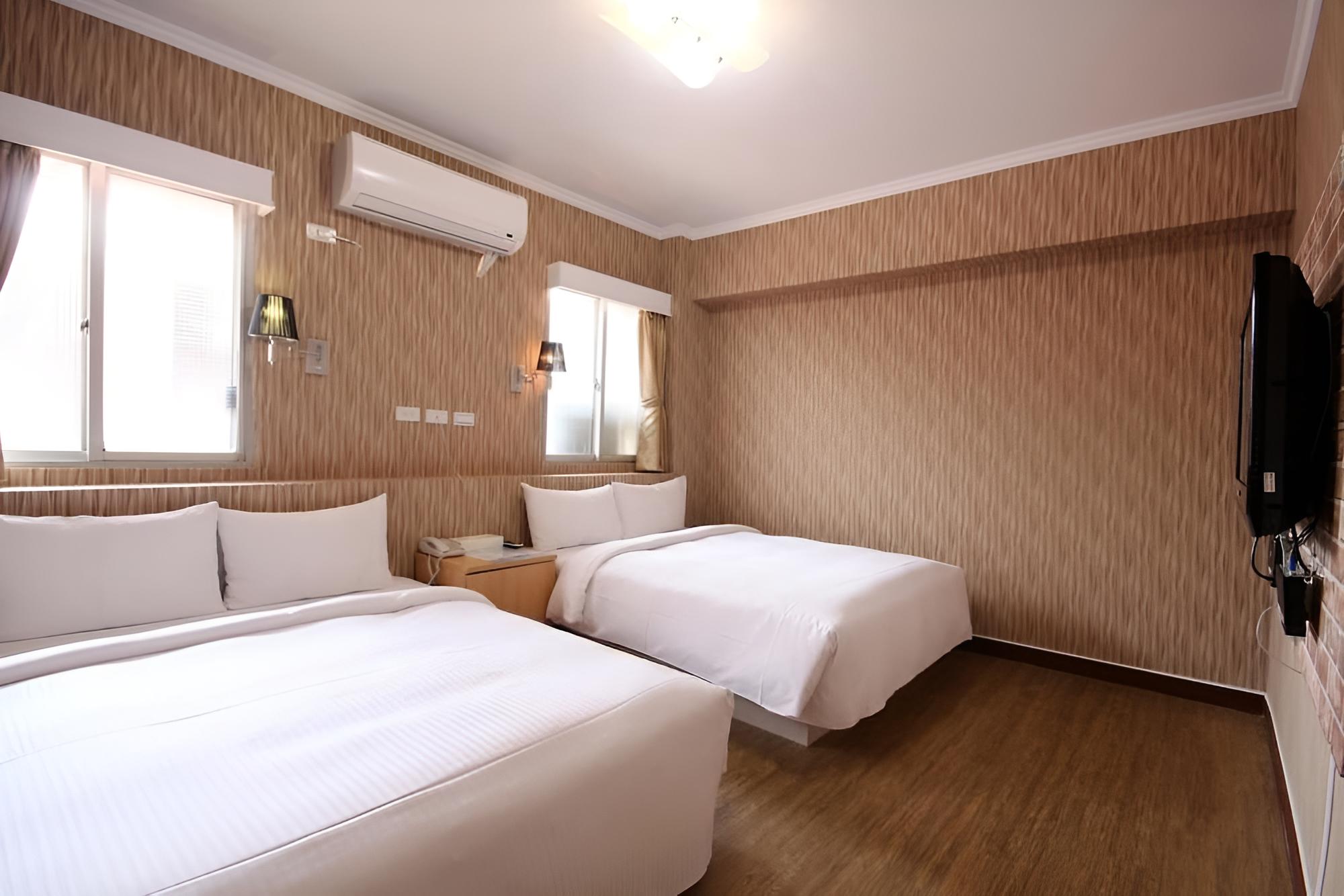 Standard Quadruple Room photo 3