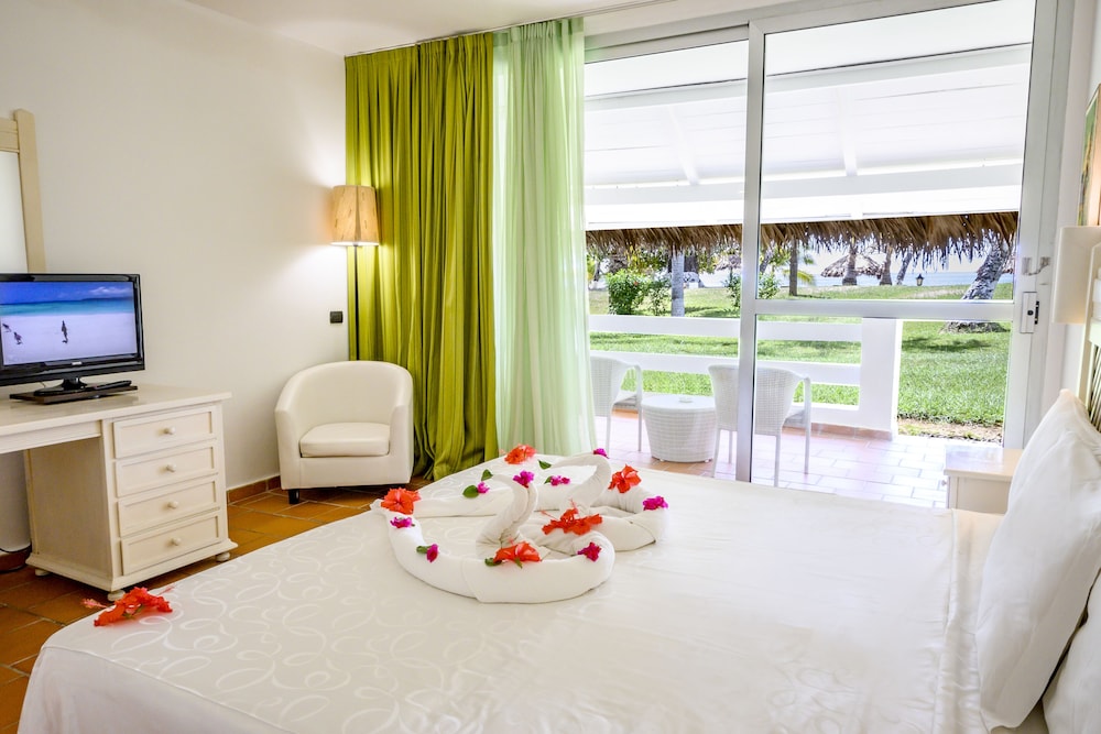 Classic Double Room, 1 King Bed, Sea View
