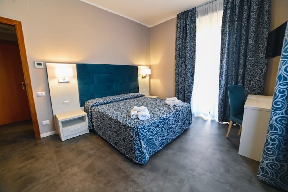 Double Or Twin Room, Courtyard View photo 2