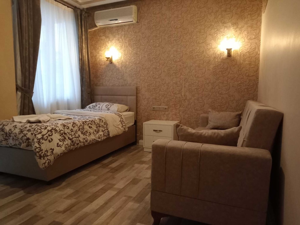 Family Apartment, 2 Bedrooms photo 1