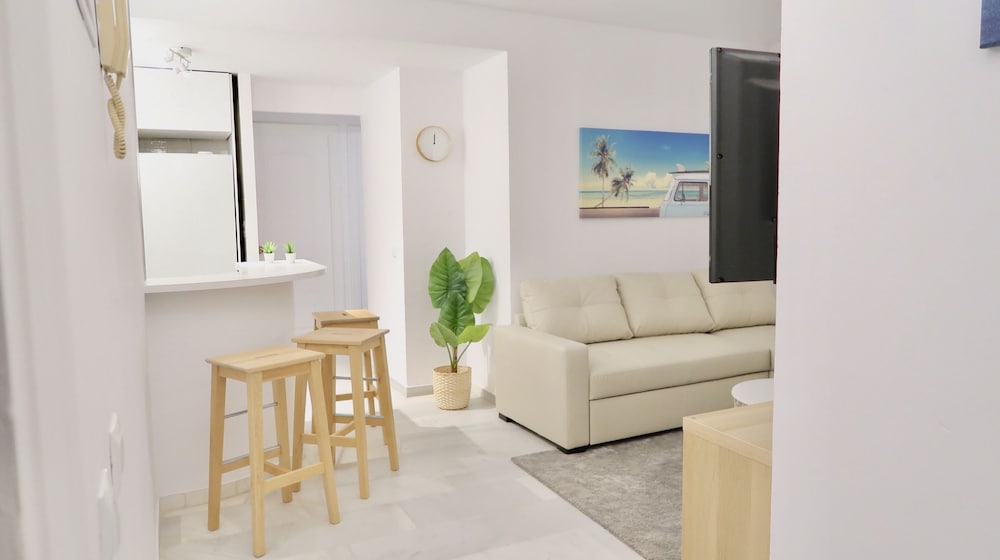 Deluxe Apartment, 2 Bedrooms, Terrace, Corner