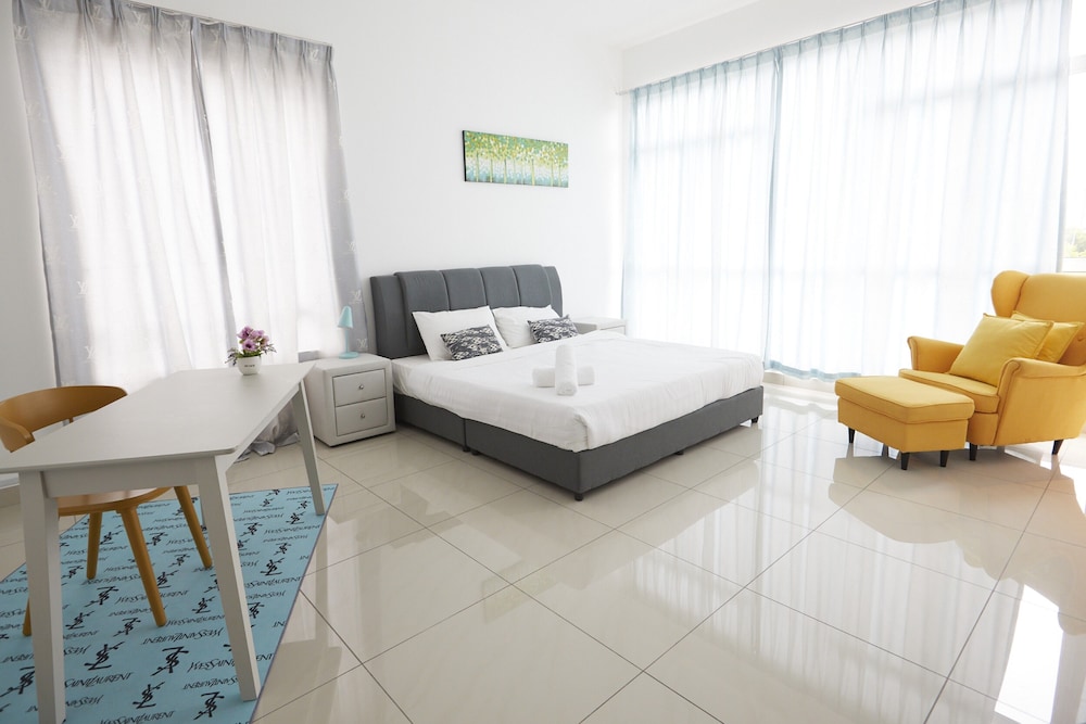 Garden Executive Room