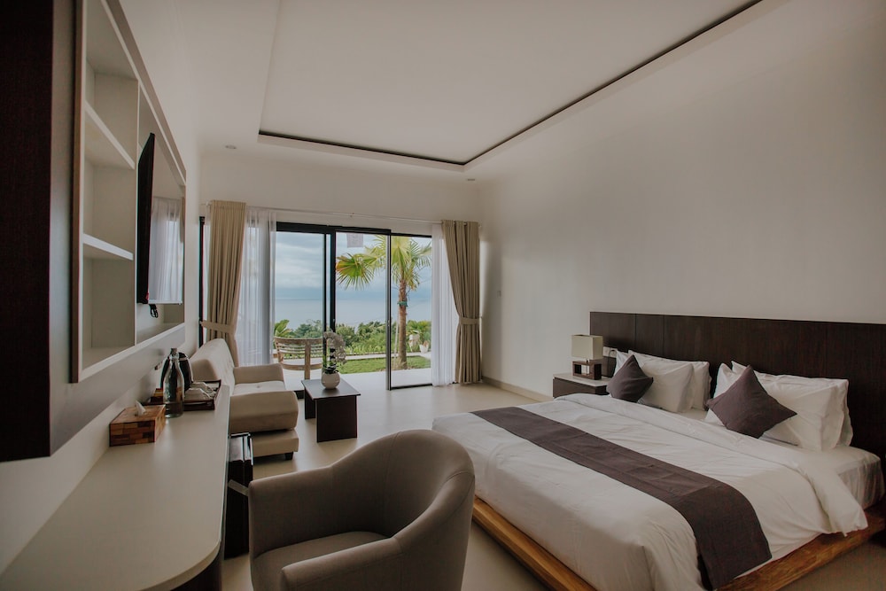 Junior Suite, Ocean View photo 3