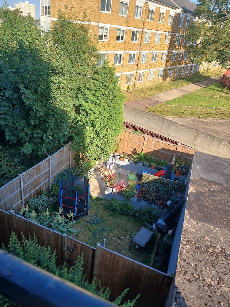 Shared Dormitory, 1 Bedroom, Balcony