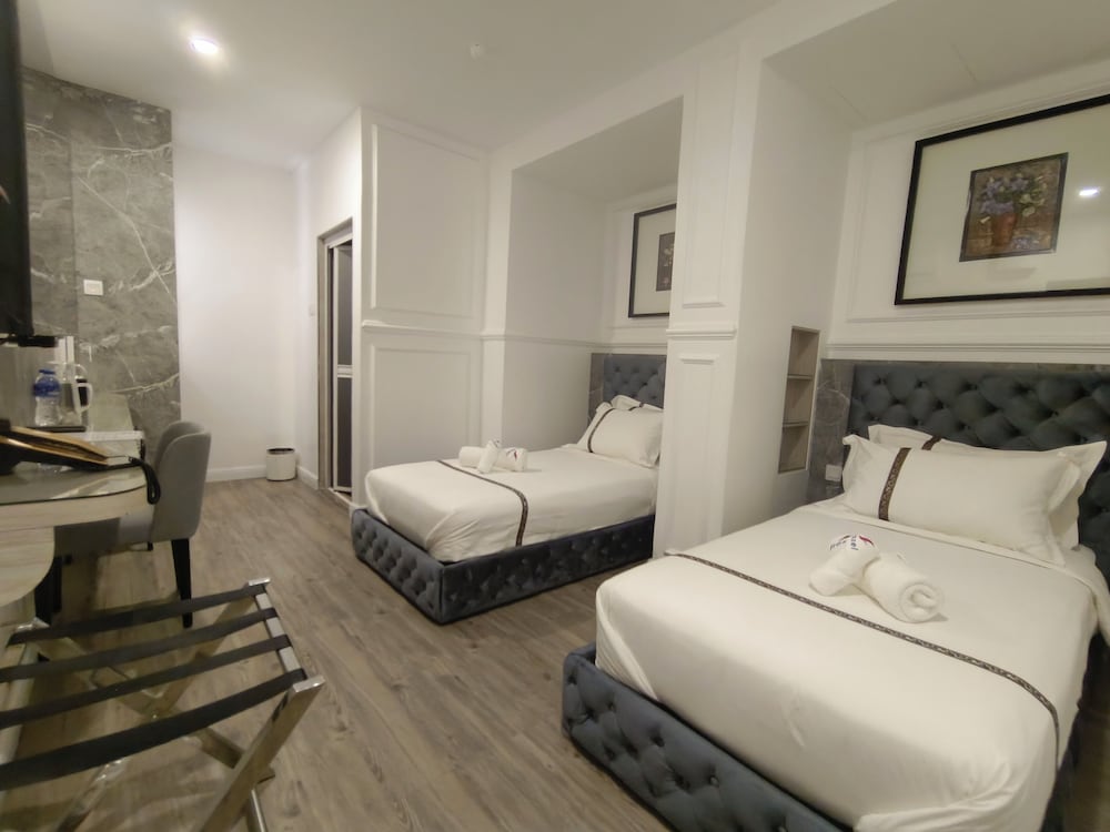 Basic Twin Room photo 1