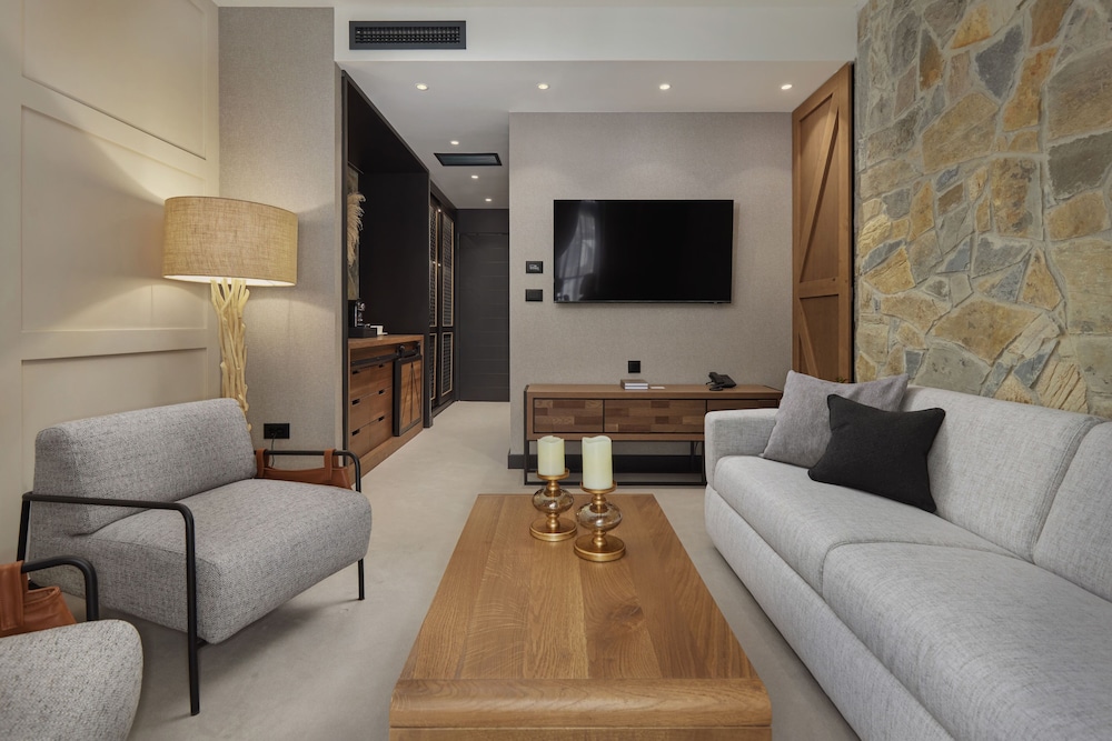 One Bedroom Duplex
