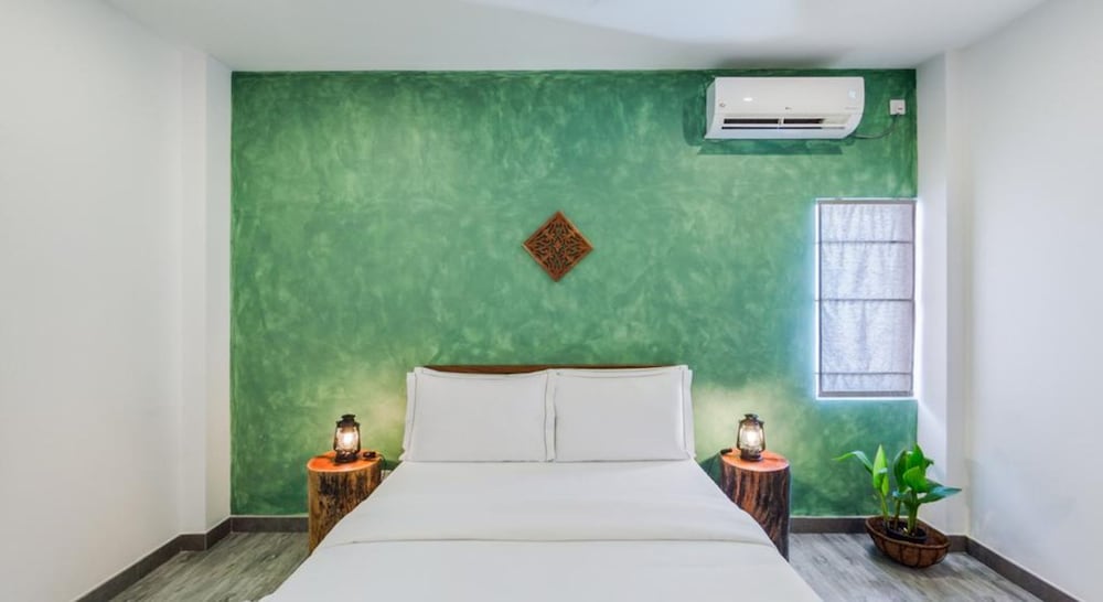 Moon Suite photo 3