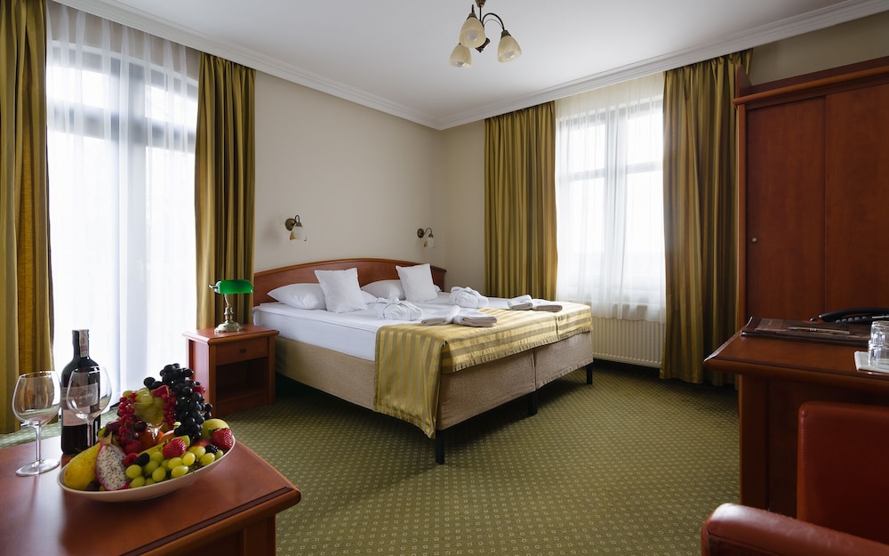 Economy Double or Twin Room photo 1