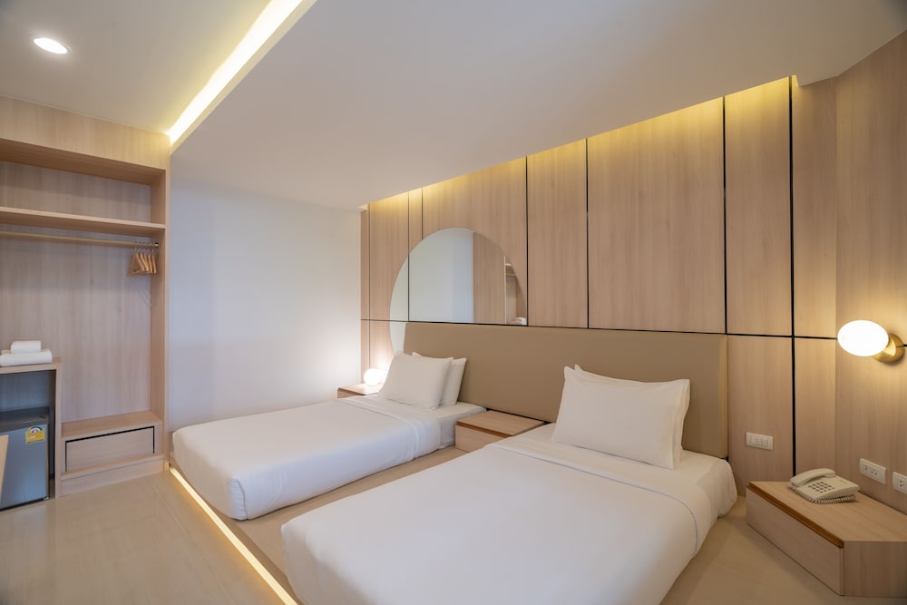 Superior Double or Twin Room - Photo 6