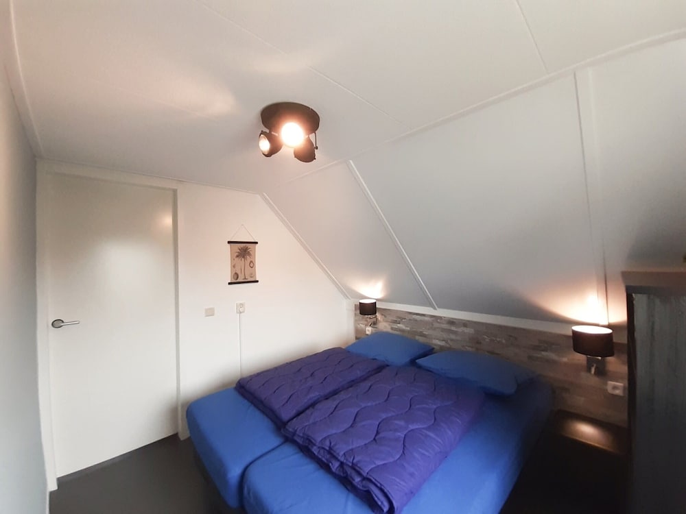 Restyled met infrarood sauna 6 Pers. photo 1