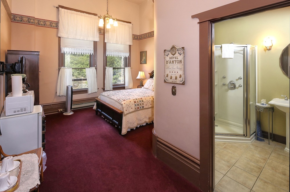 Deluxe Room (2nd Floor) photo 3