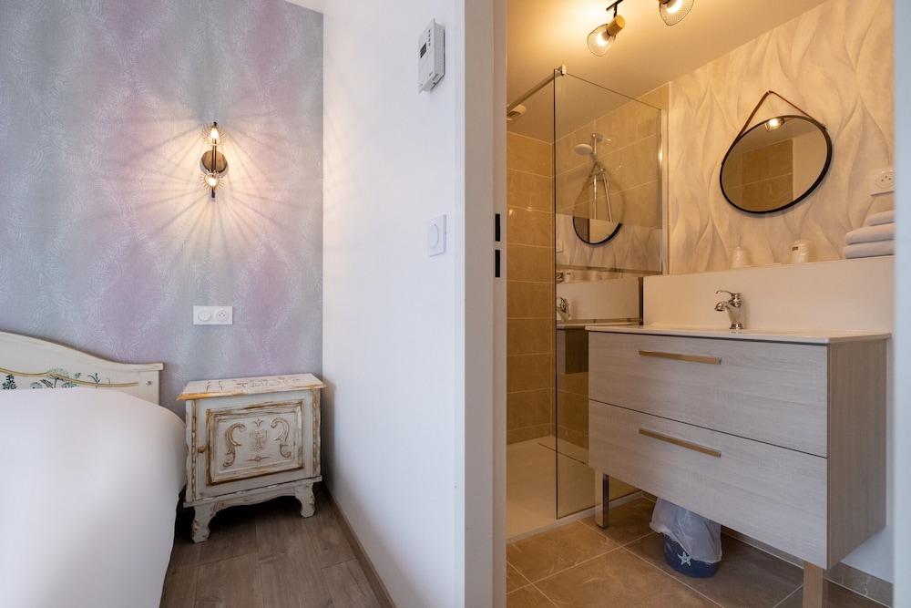 Comfort Twin Room - Photo 2