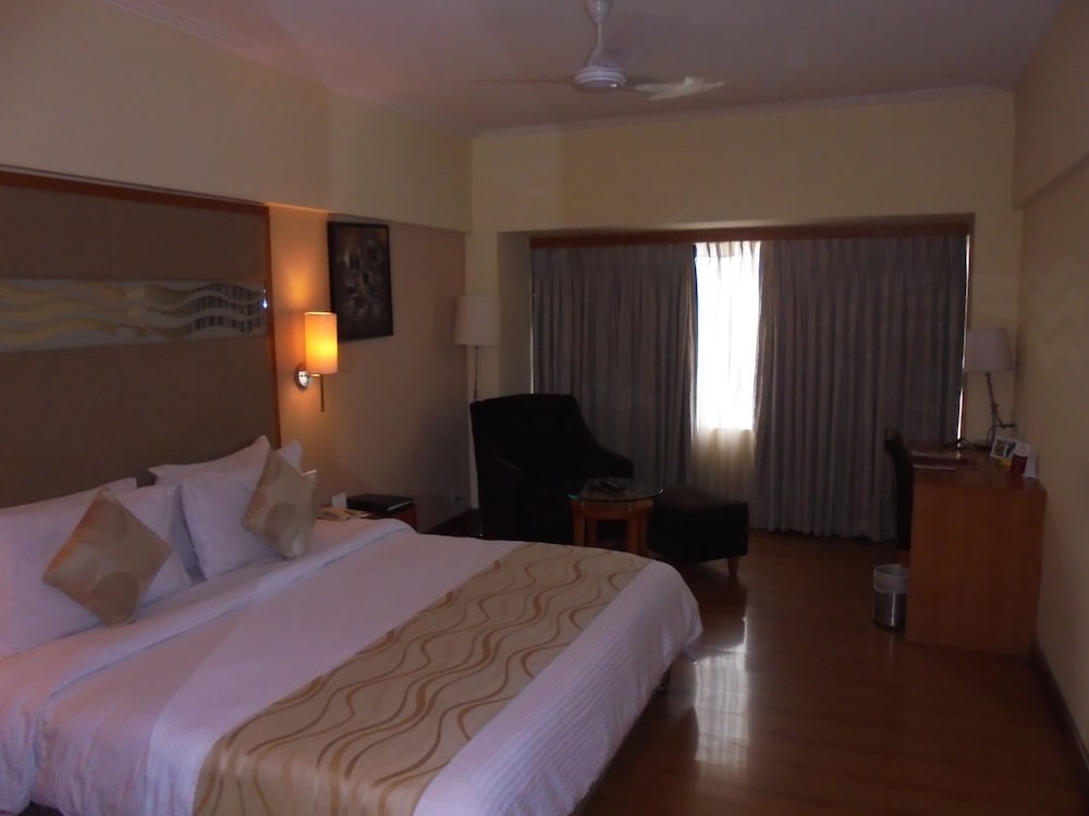 Deluxe Room - Photo 2