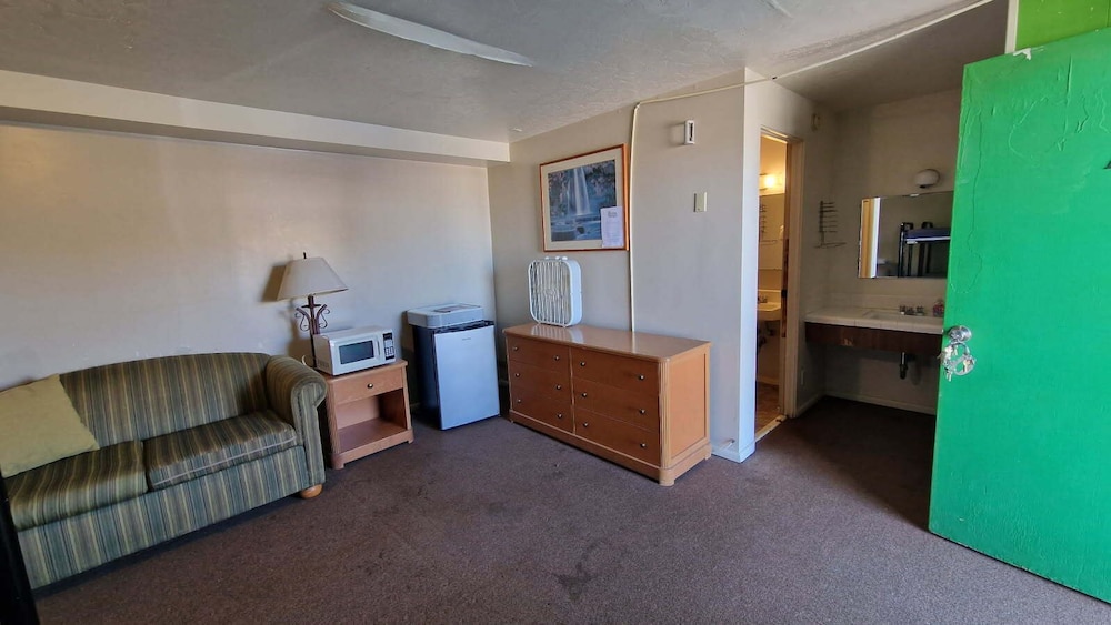 Family Studio Suite, Beach View photo 3