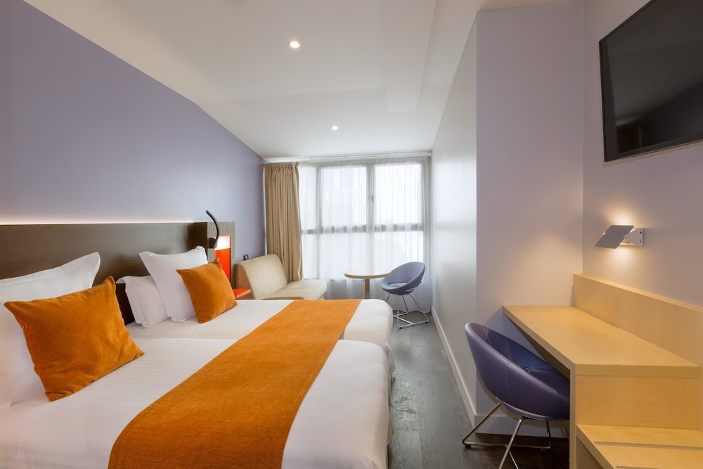 Comfort Room, 2 Twin Beds - Photo 1