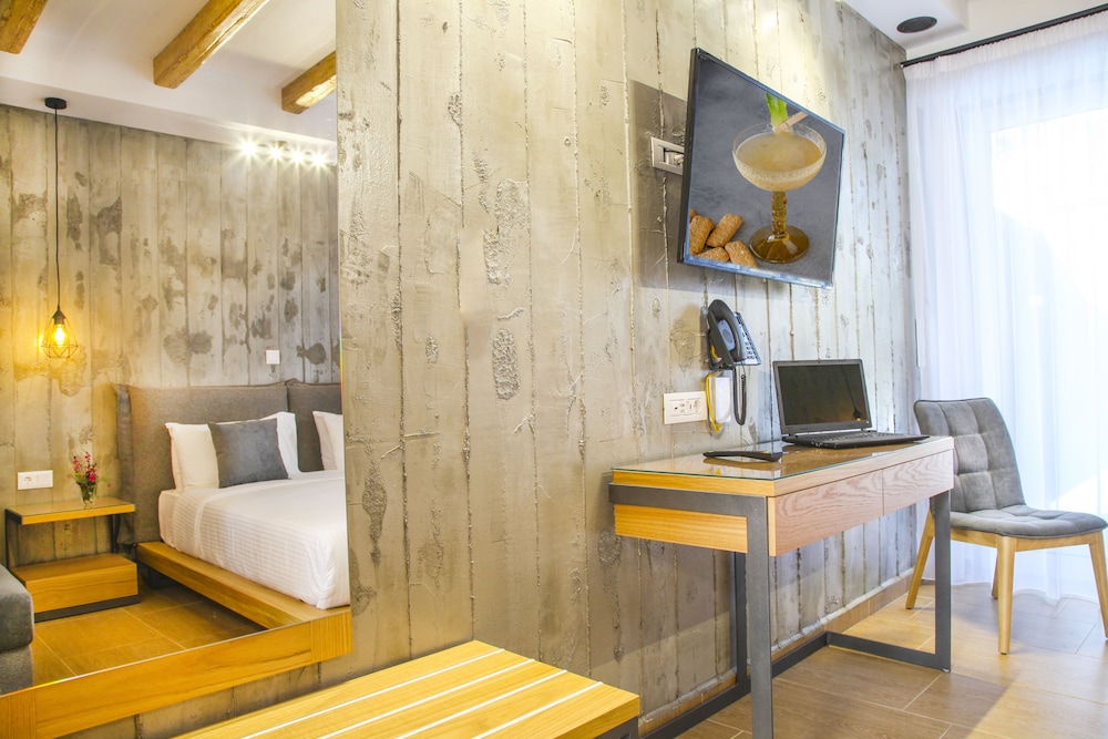 Junior Suite, Private Pool photo 2