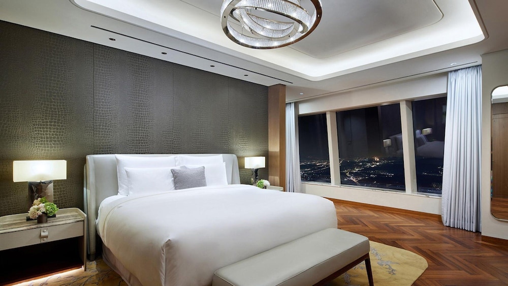 Royal Suite