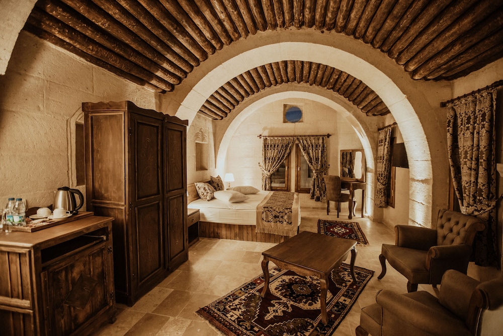 Panoramic Room, Bathtub, Valley View photo 2