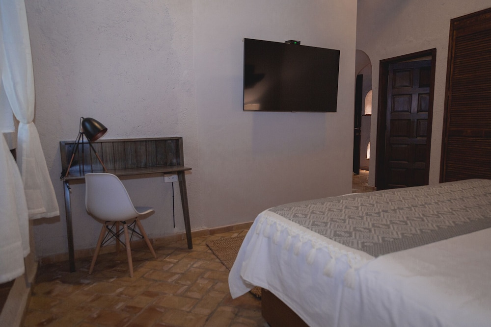 Suite (Fuego) - Photo 2