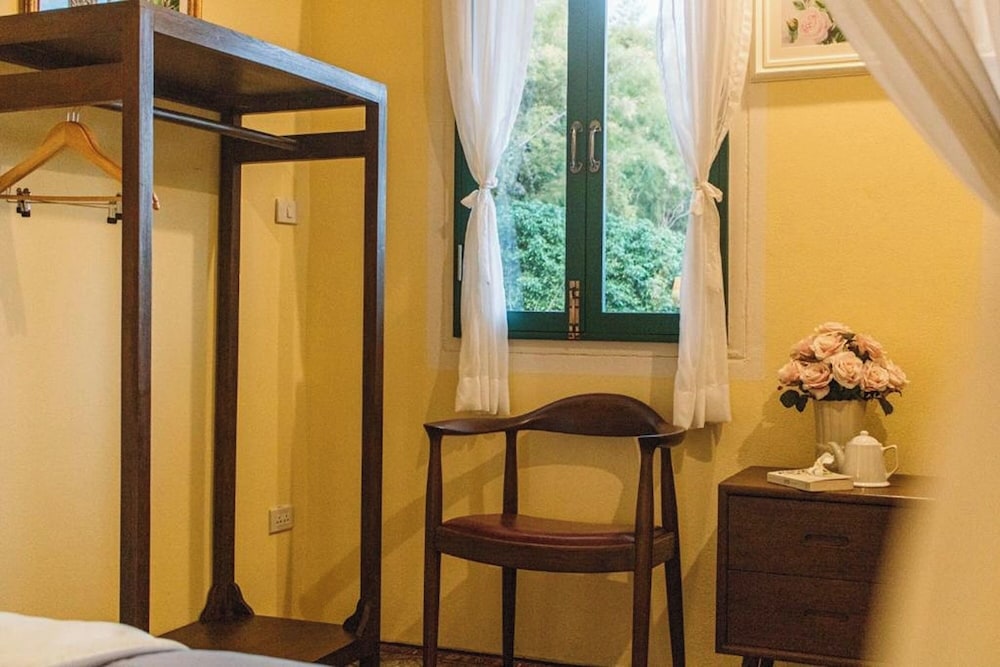 Classic Twin Room - Photo 8