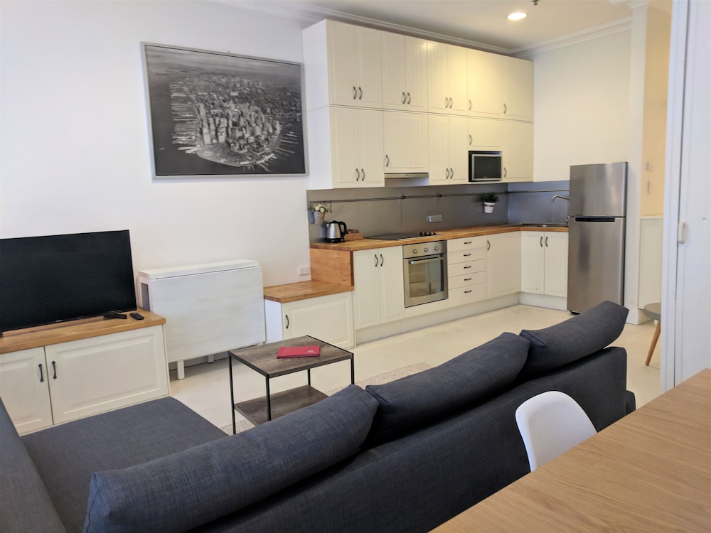 Junior Apartment with Two Bedrooms - Photo 2