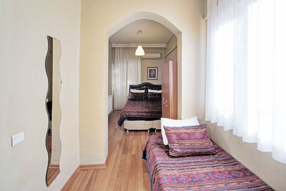 Triple Room, Private Bathroom photo 1