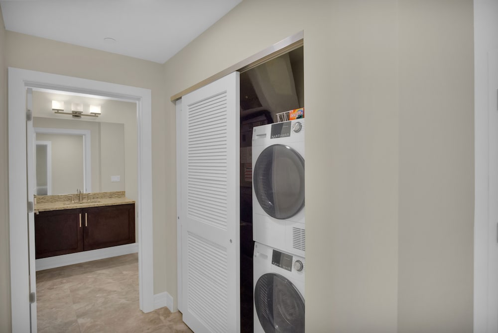 Standard Suite, 2 Bedrooms, Ocean View photo 3