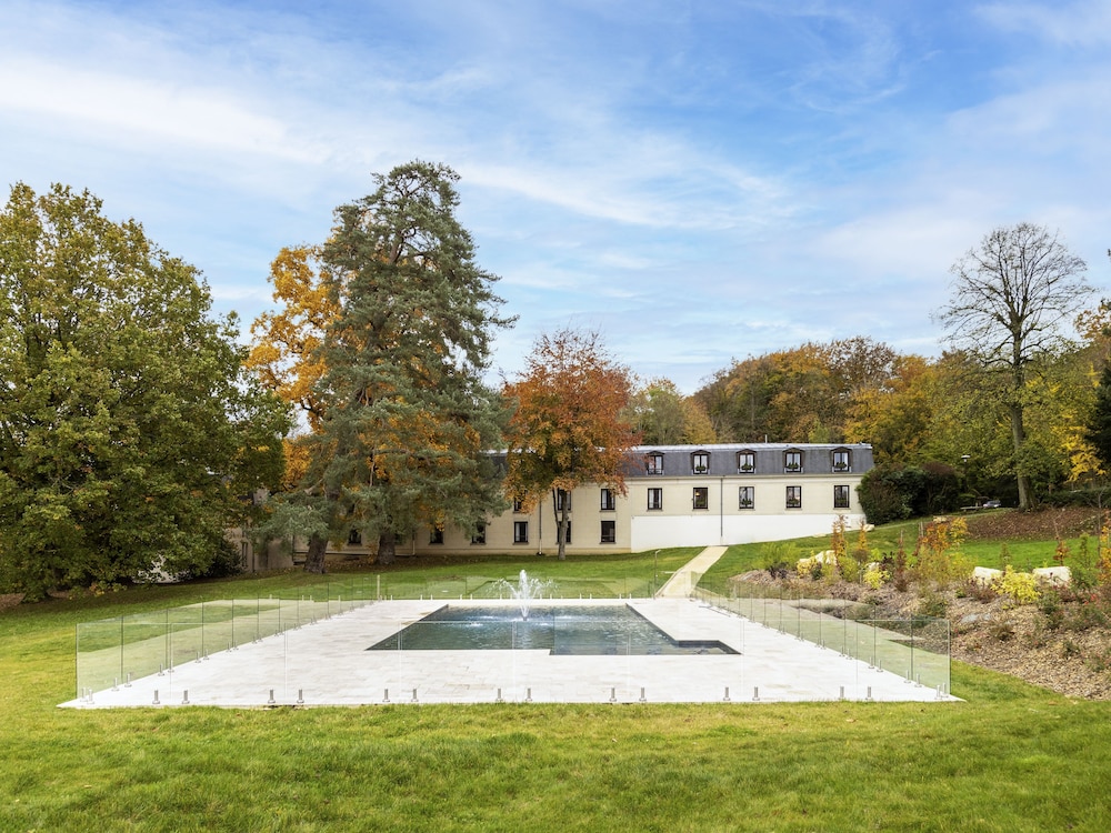 Executive Room, 1 Double Bed with Sofa bed, Garden View (Grounds view) - Photo 9