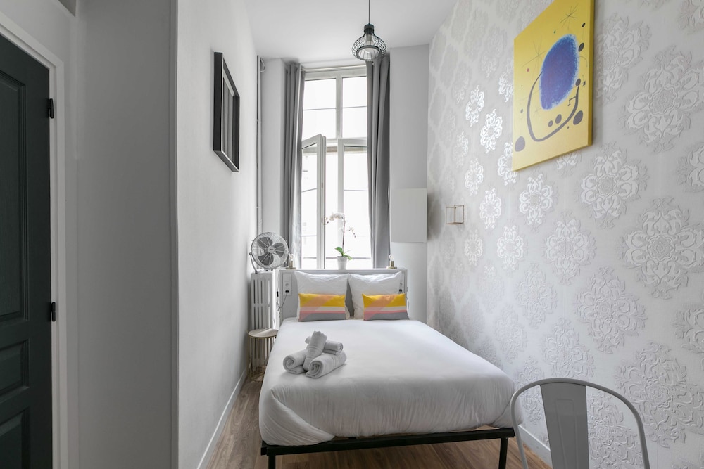 Classic Apartment, 2 Double Beds, Non Smoking (16) photo 1