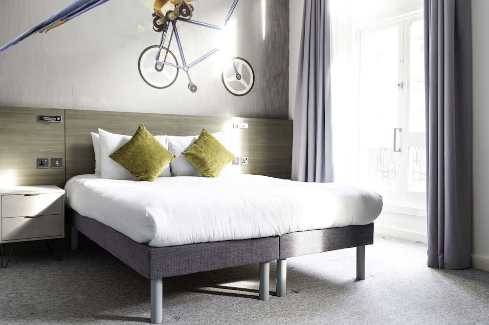 Executive Room photo 2