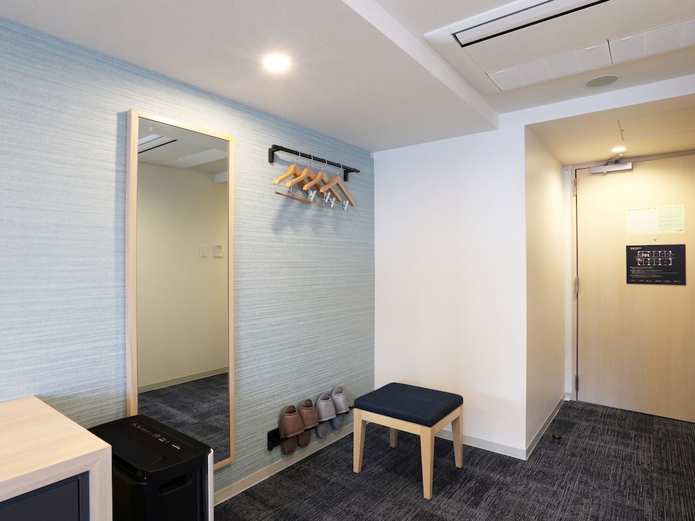 Standard Twin Room - Photo 2